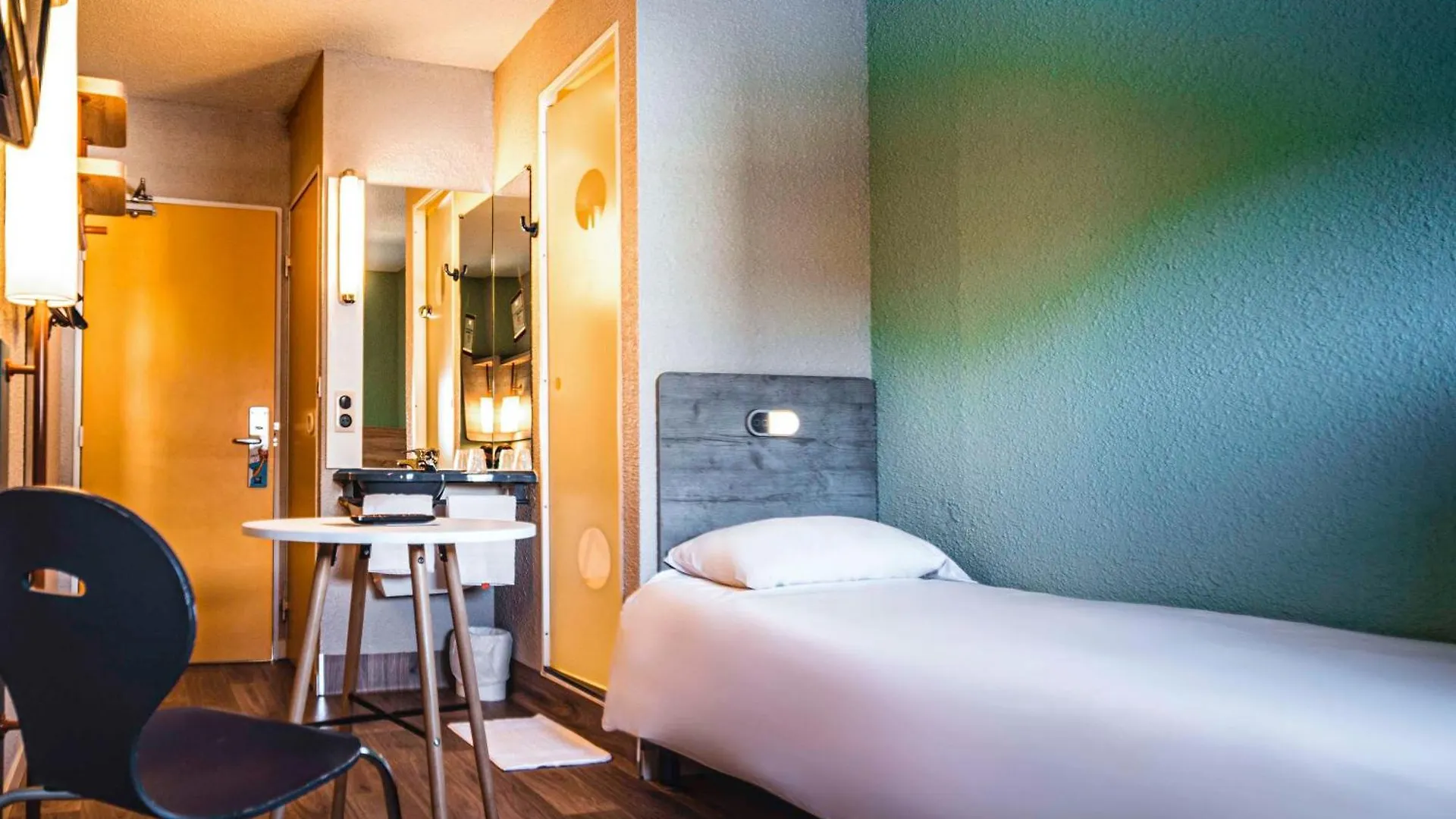 ibis budget Saint-Brieuc Yffiniac France
